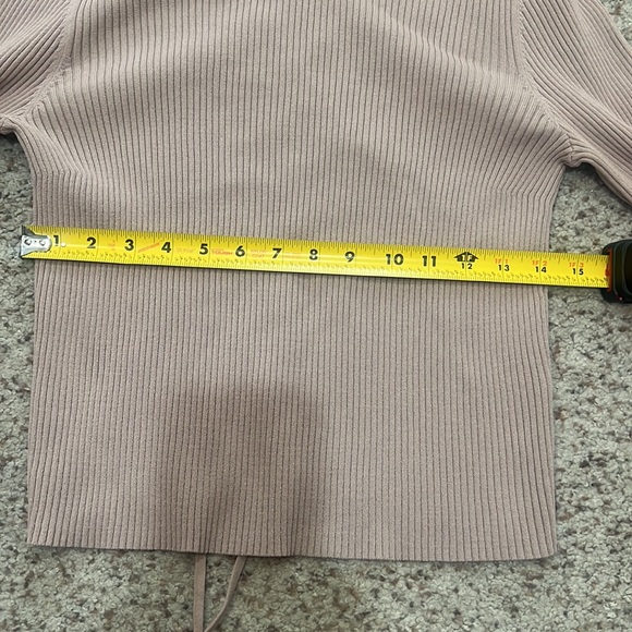 INTERMIX Mia Back Lace Up Knit flare Sleeves beige closet‎ capsule Sweate… - Picture 13 of 15